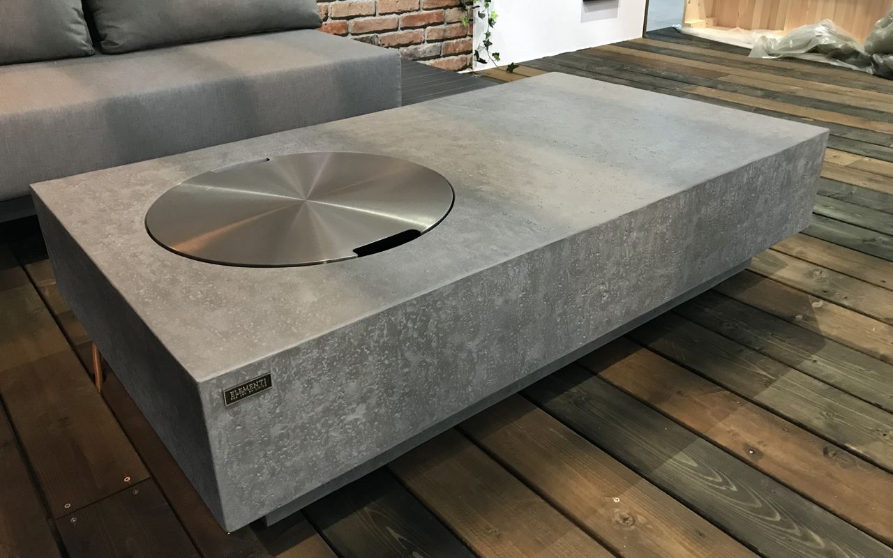 Edelstahlabdeckung für die Feuerstelle METROPOLIS